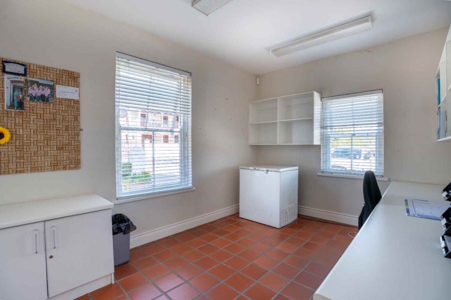 5 Bedroom Property for Sale in Franschhoek Western Cape